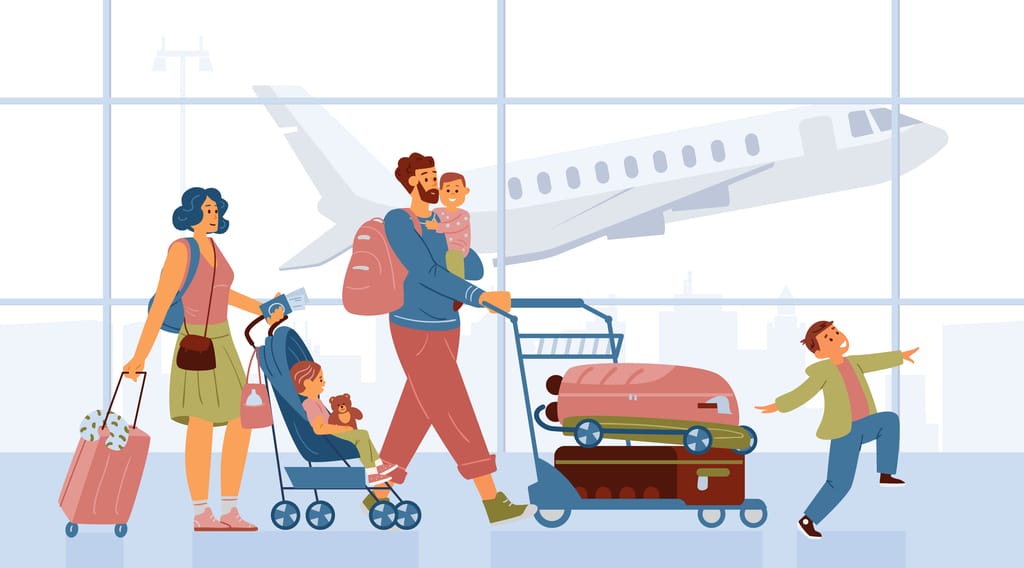 famille dans un aéroport avec leurs 3 enfants et leurs valises sachant où partir en vacances avec un bebe en France